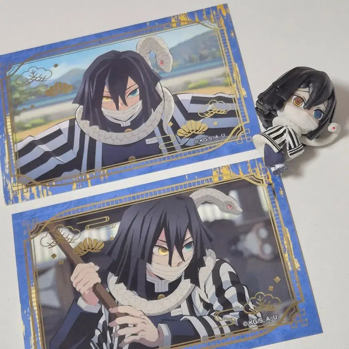 [BUNJANG] Demon Slayer: Kimetsu no Yaiba Iguro Hugcot Gacha Figure &amp; Stickers / 귀멸의 칼날 귀칼 이구로 케이블 허그코트 가챠 피규어 스티커