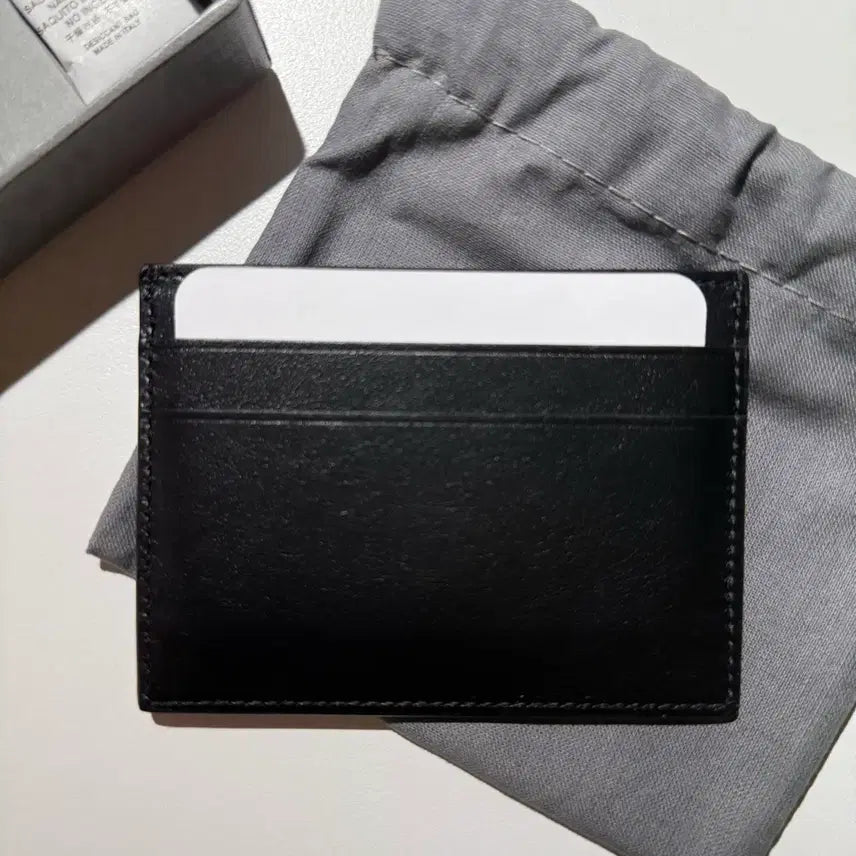[SOLD OUT] [새상품] 발렌시아가 엔벨롭 카드지갑