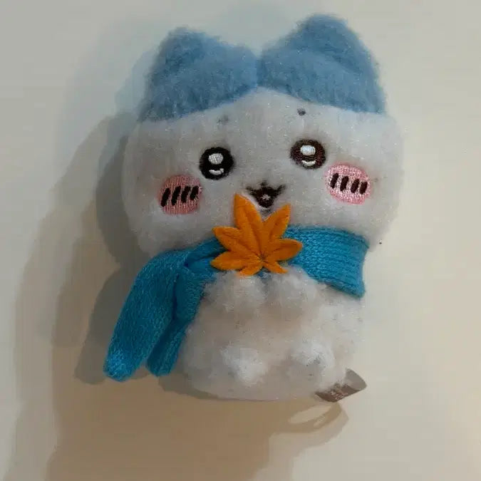 [BUNJANG] Chiikawa Hachiware Fluffy Autumn Maple Plush / 치이카와 후와후와 하치와레 가을 단풍
