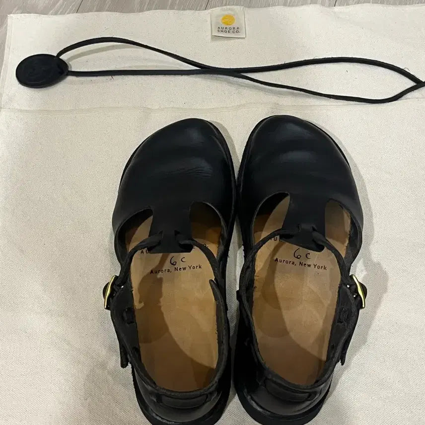 [BUNJANG] Aurora Shoes West Indian Black Leather Loafers Size 6C (230) / 오로라슈주 west indian 웨스트인디언 6c 230