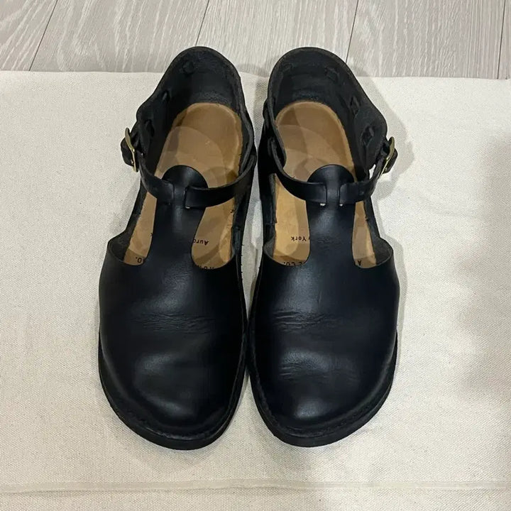 [BUNJANG] Aurora Shoes West Indian Black Leather Loafers Size 6C (230) / 오로라슈주 west indian 웨스트인디언 6c 230