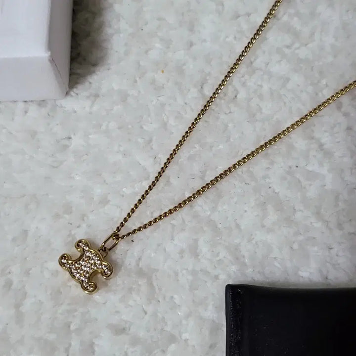 [BUNJANG] Celine Triomphe Rhinestone Necklace / [새상품급/풀구성] 셀린느 트리옹프 라인스톤 목걸이