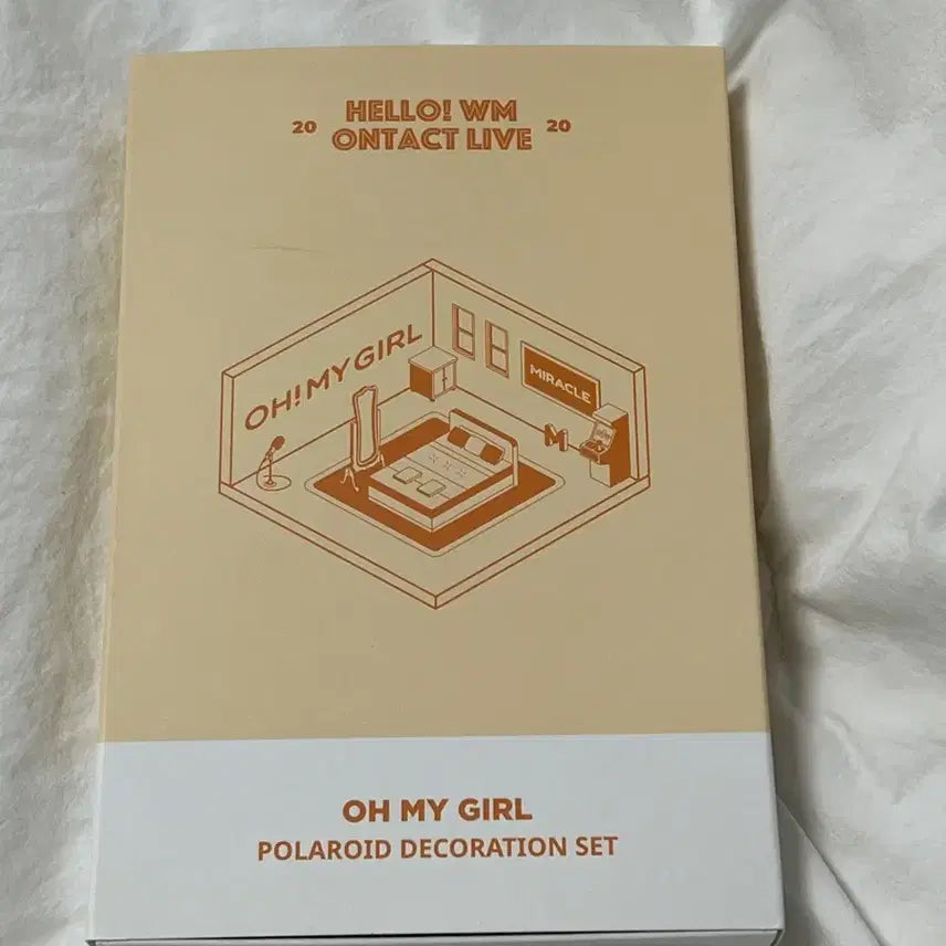 [BUNJANG] OH MY GIRL Hello! WM On-Tact Live Pin Button Set &amp; Polaroid Set / 오마이걸 헬로!WM 온택트 라이브 핀버튼 2종, 폴라로이드 세트