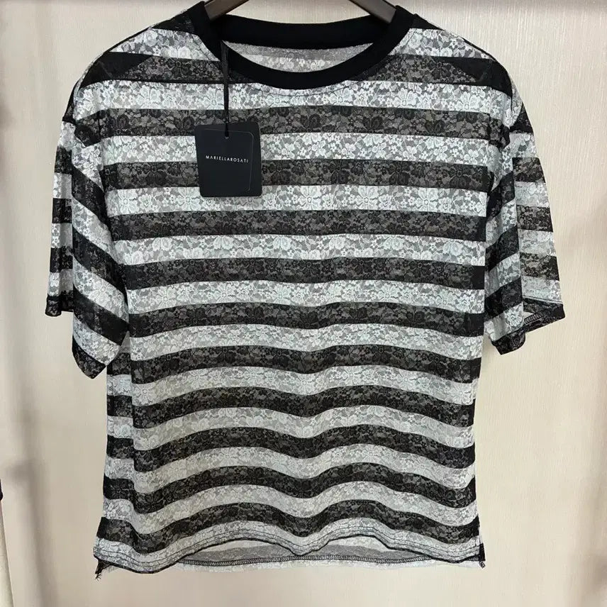 [BUNJANG] Sisur Striped Lace T-Shirt / 시수르 스트라이프 티셔츠