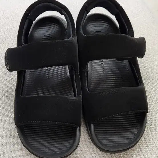 [BUNJANG] Nike Calm Sandals Black 270 / 나이키 캄 샌들 블랙 270