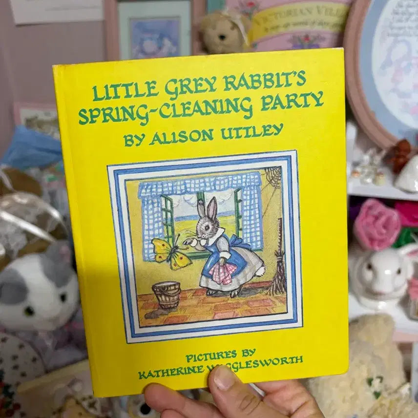[BUNJANG] Vintage Book: Little Grey Rabbit&
