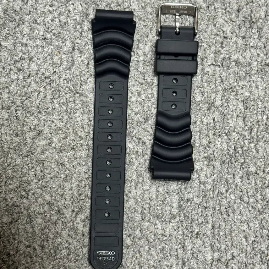 [BUNJANG] Seiko Genuine Urethane Watch Strap 20mm / 세이코 정품 우레탄 20m 판매합니다.