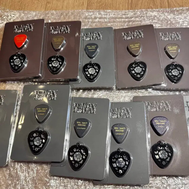 [BUNJANG] BTS Suga Agust D D-Day Guitar Pick Bundle Set / 방탄소년단 슈가 윤기 기타 피크 디데이 AgustD