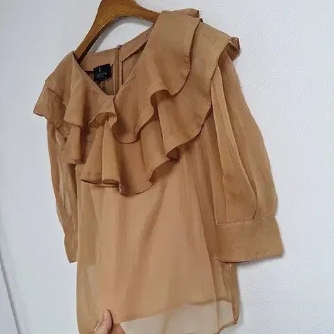 [BUNJANG] LANBANG Ruffle Blouse / 새상품)랑방 프릴 남방