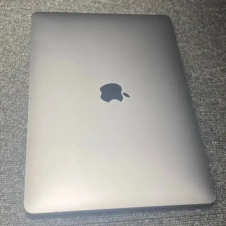 [BUNJANG] Apple MacBook Pro M1 with Apple Magic Mouse 2 / 맥북프로 M1 + 애플마우스2