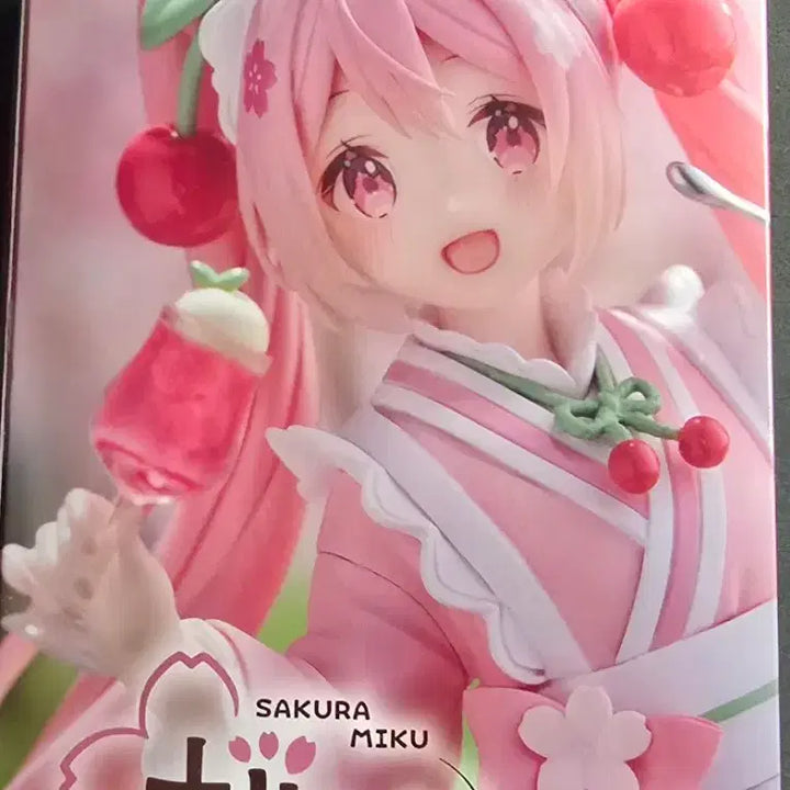 [BUNJANG] Taito Coreful Vocaloid Hatsune Miku Sakura Teahouse Figure (Re-release Version) / 하츠네 미쿠 사쿠라 찻집 피규어 미개봉 판매합니다