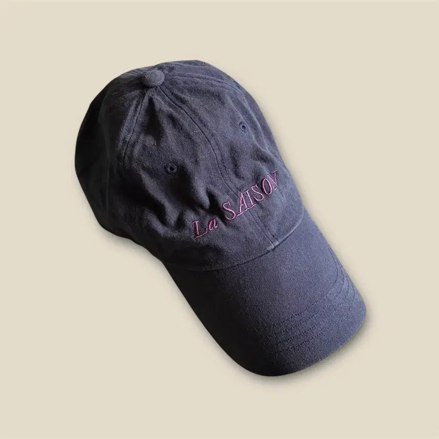 [SOLD OUT] 호텔파리칠 La Saison 볼캡 (인디고)