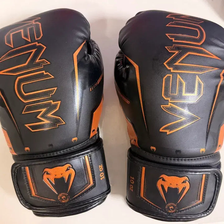 [BUNJANG] Venum Boxing Gloves 10oz Black Orange / 베넘 복싱 글러브 10oz 블랙 오렌지