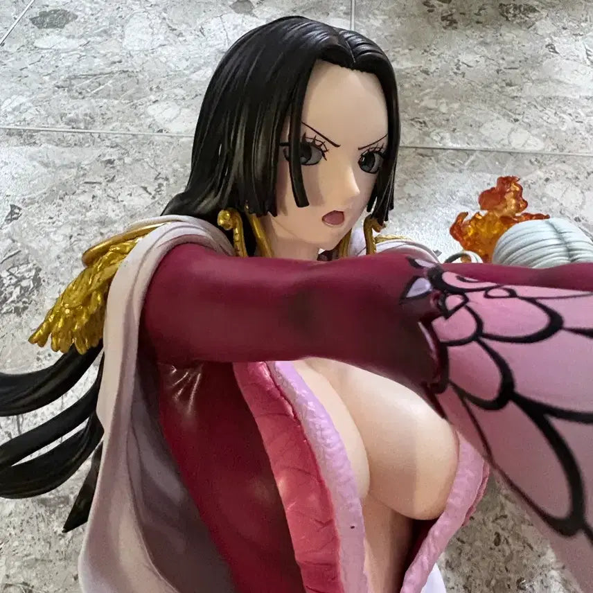 [BUNJANG] Ichiban Kuji One Piece Last One Boa Hancock Art Scale Bust Figure / 제일복권 원피스 라스트원 세라핌 핸콕 아트스케일 흉상 피규어