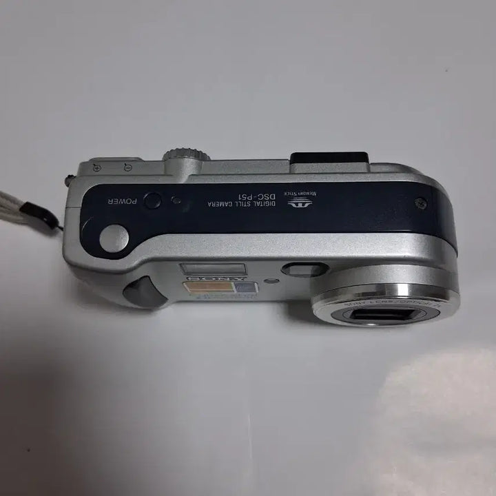 [BUNJANG] Sony Cyber-shot 2.0 Megapixel Digital Camera / 소니 사이버샷 2.0 메가픽셀 디지털 카메라