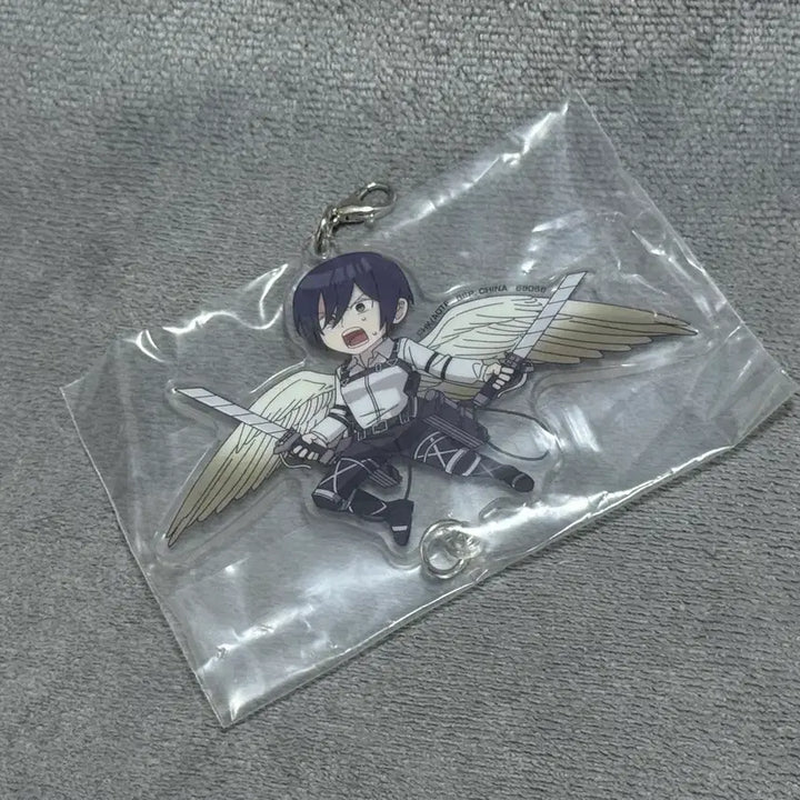 [BUNJANG] Attack on Titan "Each Resolve" Kuji Lottery Prize F Mikasa Acrylic Charm / 진격의거인 쿠지 각자의 결의 F상 미카사 아크릴 참