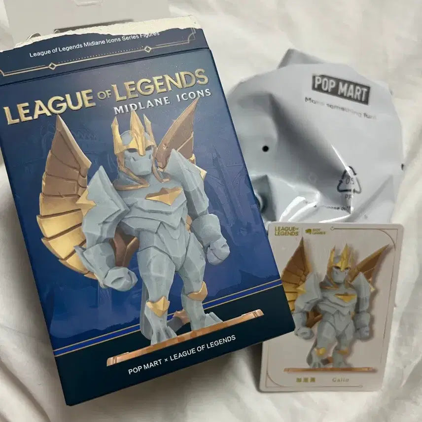 [BUNJANG] Pop Mart League of Legends Mid Lane Galio Figure / 팝마트 리그 오브 레전드 미드라인 피규어 갈리오