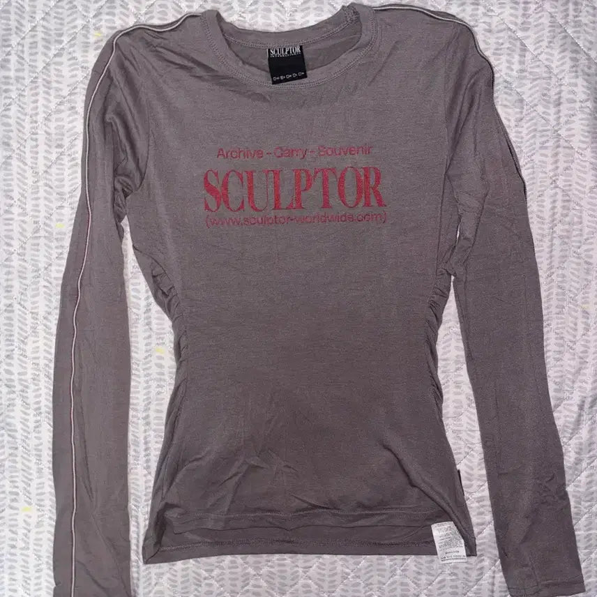 [BUNJANG] Sculptor Sport Lettering Long Sleeve T-Shirt Grey / 스컬프터 스포츠 레터링 긴팔 티셔츠 그레이