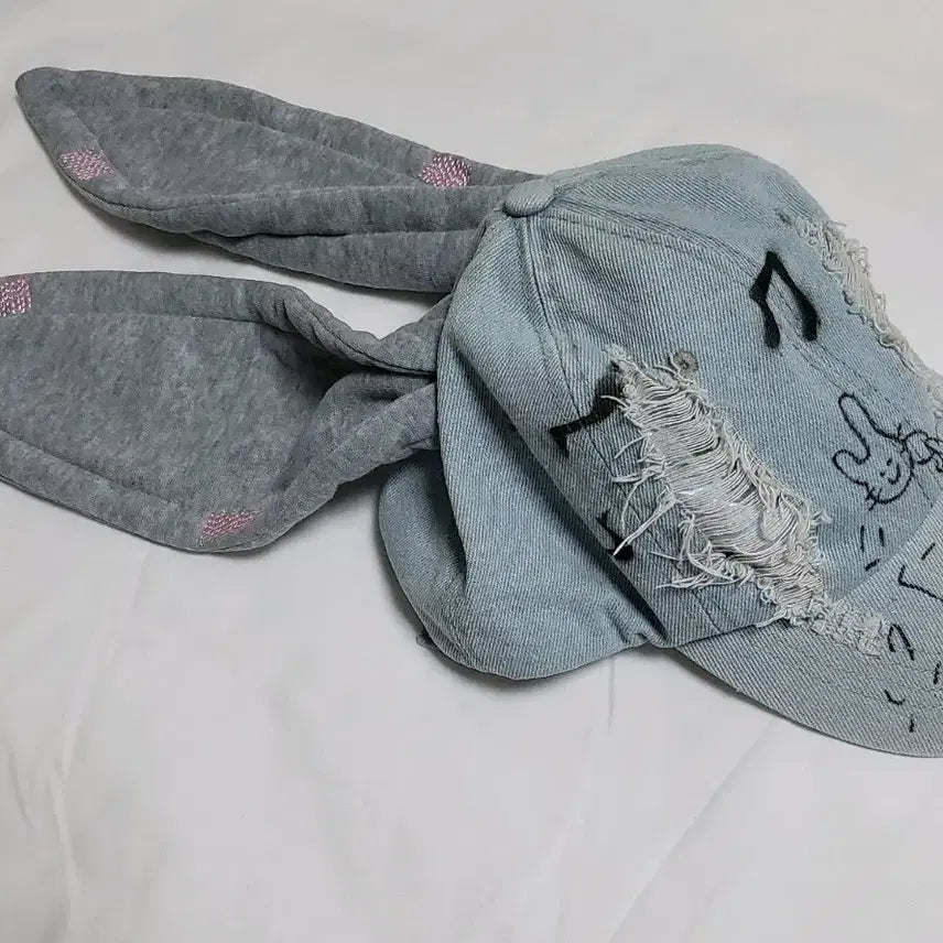[BUNJANG] NewJeans Rabbit Hat / 뉴진스 토끼 모자