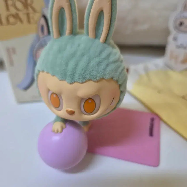 [BUNJANG] POP MART Labubu Lazy Yoga Figure Mint / 팝마트 라부부 레이지 요가 피규어 민트