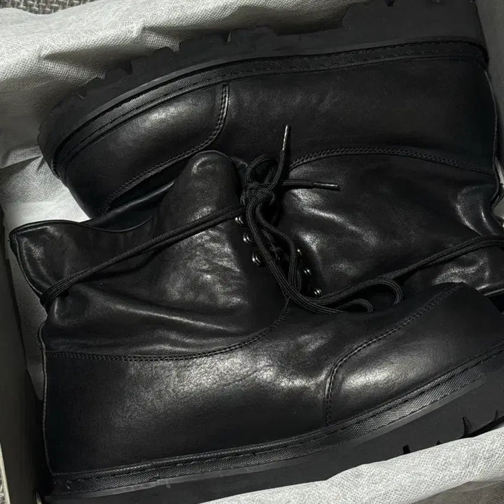 [BUNJANG] Romantic Move Heavy Duty Boots 260 Size / 네고x (유일매물)로맨틱무브 헤비 듀티 부츠 260사이즈