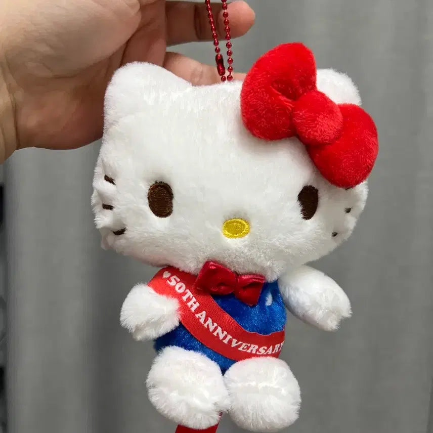 [BUNJANG] Sanrio Hello Kitty 50th Anniversary Keyring / 산리오 정품 헬로키티 50주년 키티 키링