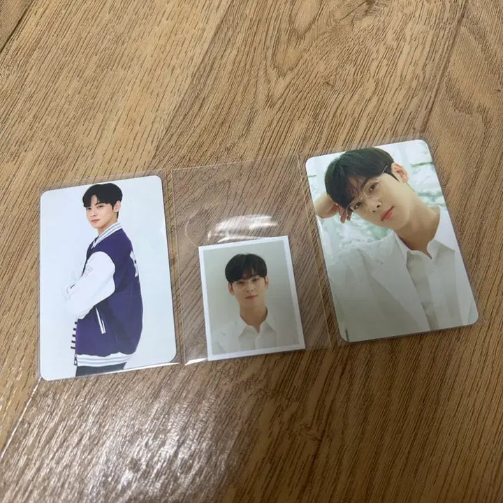 [BUNJANG] Astro Cha Eun Woo ID Photo Photocard Bundle Set / 아스트로 차은우 증사 포카 양도