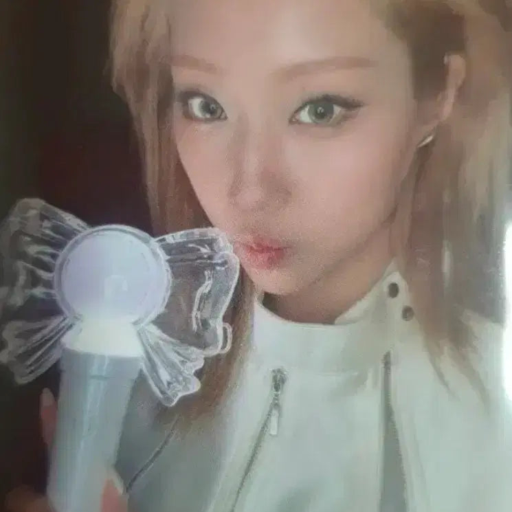 [BUNJANG] IZNA Choi Jung Eun Metronome Studio Photocard / 이즈나  최정은 메트로놈 공방포카