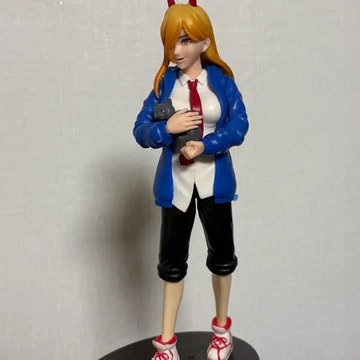 [BUNJANG] Chainsaw Man Power Figure with Box / 체인소맨 파워 피규어 박스있음
