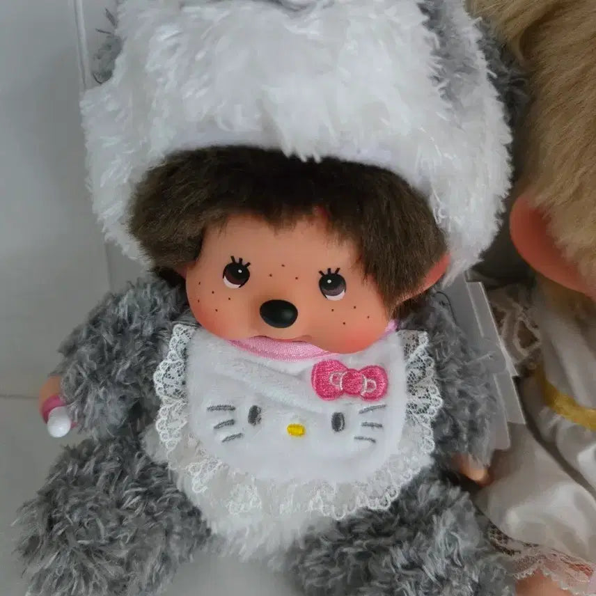 [BUNJANG] Monchhichi Panda Doll with Hello Kitty Bib / 몬치치 팬더