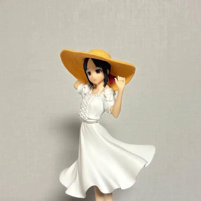 [BUNJANG] Kaguya-sama: Love is War Summer Dress Sun Hat Figure / 카구야님 피규어 여름 드레스 챙모자 박스있음