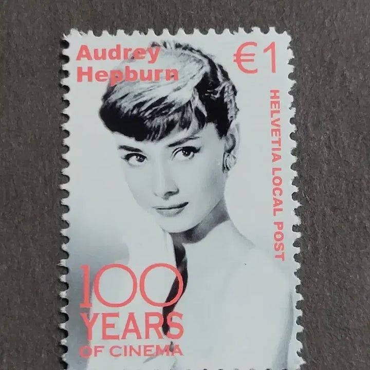 [BUNJANG] 1995 World Film Centennial Audrey Hepburn Commemorative Stamp / 1995년 세계영화100주년오드리햅번 기념 우표Audrey Hepbu