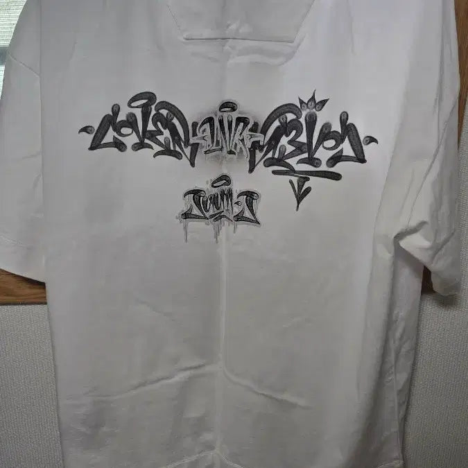 [SOLD OUT] 준지 / 25ss 타투  반팔티 / M