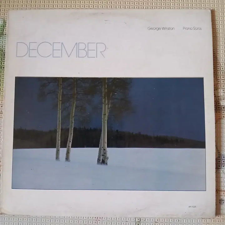 [BUNJANG] George Winston - December LP (Used) / Lp중고 George Winston - DECEMBER 음반 판매합니다.