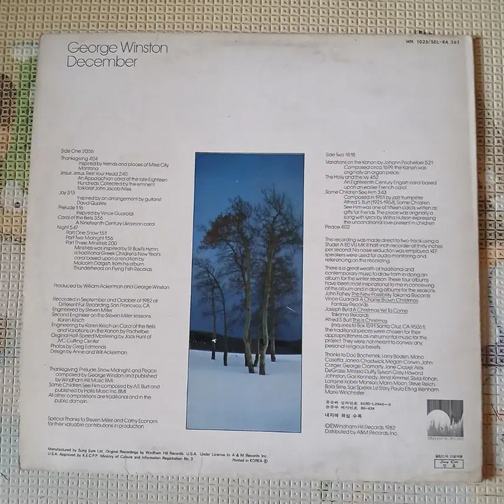 [BUNJANG] George Winston - December LP (Used) / Lp중고 George Winston - DECEMBER 음반 판매합니다.