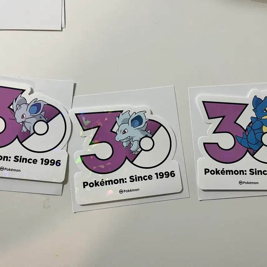 [BUNJANG] Pokemon 30th Anniversary Nidoran, Nidorina, Nidoqueen Sticker Set / 포켓몬 30주년 스티커 니드런+니드리나+니드퀸