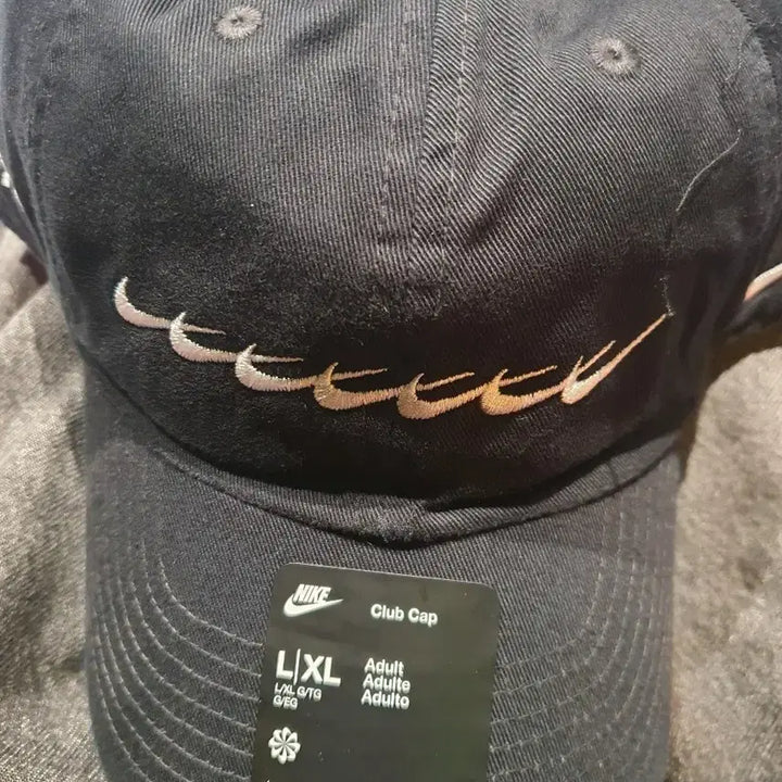 [BUNJANG] BTS Nike Club Cap Black L/XL / BTS나이키 클럽캡