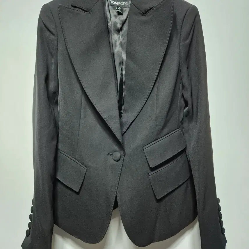[BUNJANG] Tom Ford Black Single Button Women&