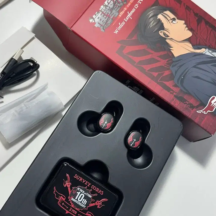 [BUNJANG] Onkyo Attack on Titan Eren Yeager Collaboration Wireless Earphones CP-TW50 / 진격의 거인 온쿄 에렌예거 콜라보 무선 이어폰 onkyo CP-TW50