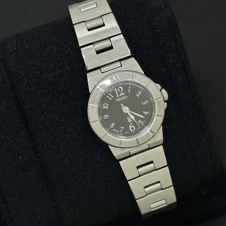 [BUNJANG] Seiko Lukia Black Dial Quartz Watch / 세이코 루키아 블랙 다이얼 쿼츠 시계