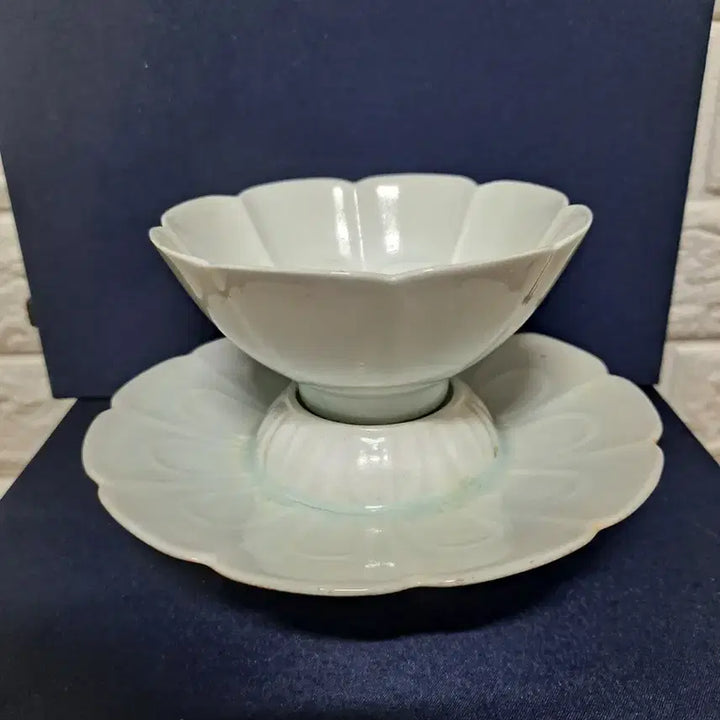 [BUNJANG] Ding Ware Celadon Porcelain Tea Bowl Stand / 정요백자 잔잔대