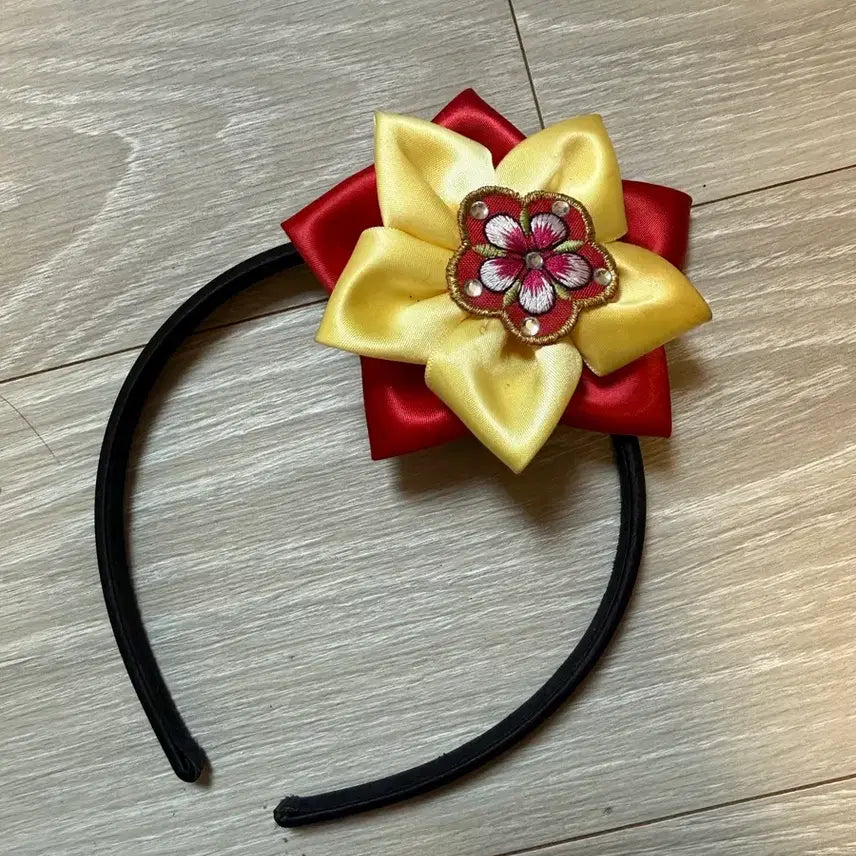 [BUNJANG] Hanbok Headband with Traditional Korean Hair Ornament (Baessi) / 한복 머리띠, 배씨 장식 헤어밴드