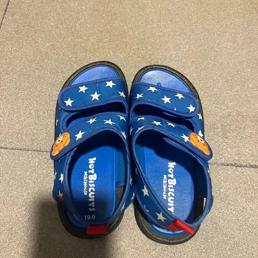 [SOLD OUT] 미키 하우스 핫비스킷 샌들 190