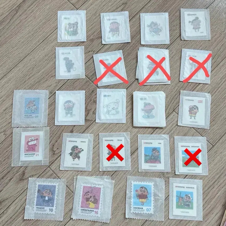 [BUNJANG] Crayon Shin-chan Ddijuseal Sticker / 짱구는 못말려 띠부씰
