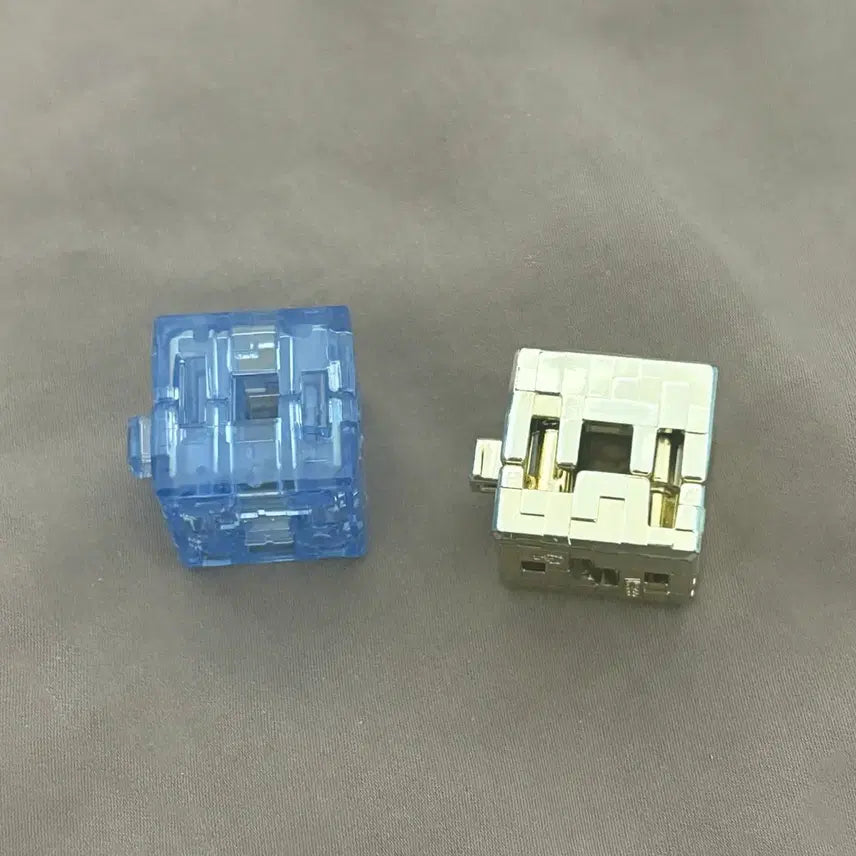 [BUNJANG] Mark Kinder Joy Block Set (Ice, Gold) / [오늘까지 판매]마크 킨더조이 블록 세트(얼음,금)