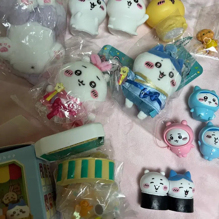 [BUNJANG] Cheekawaii Hachiware Kurimanju Mood Lamp Keychain Figure / 먼작귀 치이카와 하치와레 쿠리만쥬 무드등 키링 피규어 콤팩트샵 칠석 인형