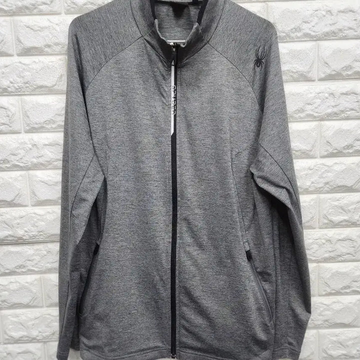 [BUNJANG] Spider Training Functional Zip-Up Jacket Size 100 / 스파이더 트레이닝 기능성 집업자켓 100사이즈 k979