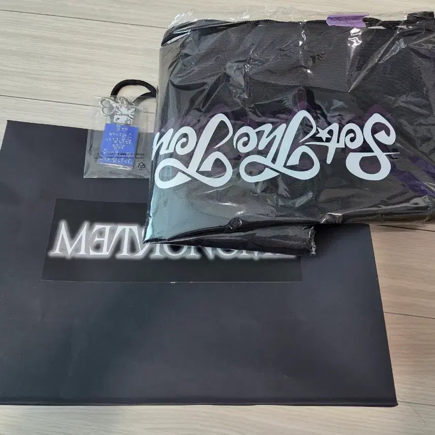 [SOLD OUT] [BUNJANG] Izna Izna Broadcast Set Bag Photocard / 이즈나 izna 공방 역조공 가방 세트 뮤직뱅크 포카