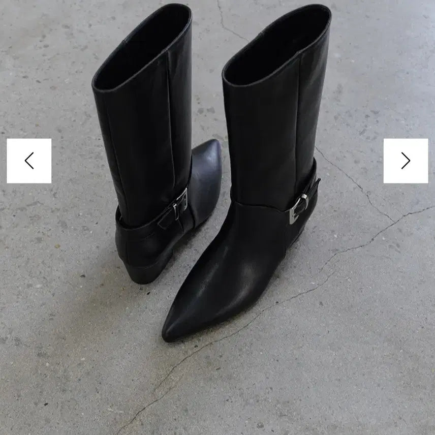 [BUNJANG] Corbe Tilde Buckle Boots Black / 코르베 틸드 버클 부츠 (235 / black)
