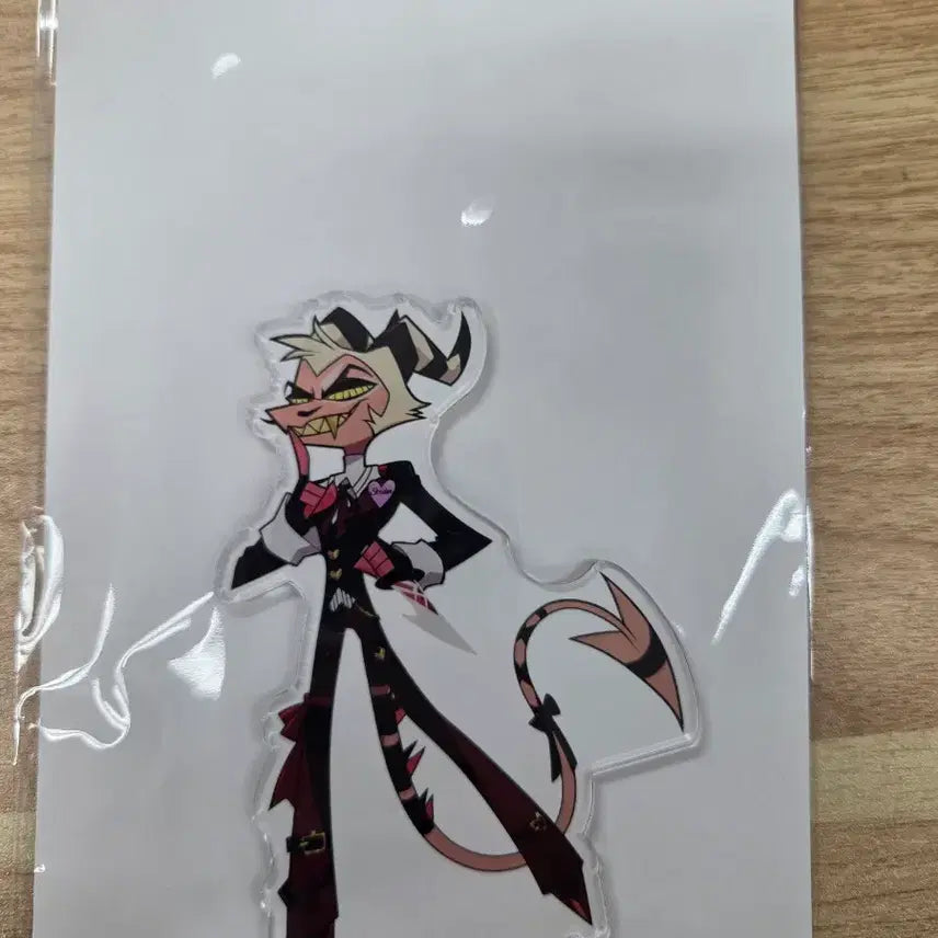 [BUNJANG] Heluva Boss Animate Cafe Collaboration Acrylic Stand / 헬루바보스 애니메이트카페 콜라보 아크릴스탠드 스트라이커